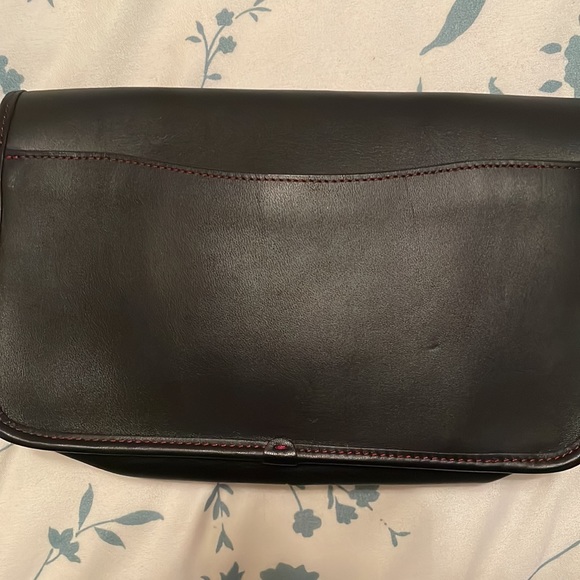 Coach Turn lock crossbody - Picture 4 of 16